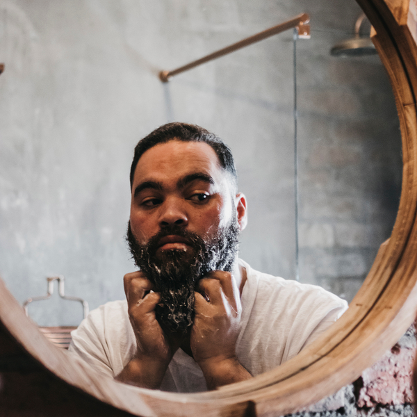 My application tips on how to wash your beard.